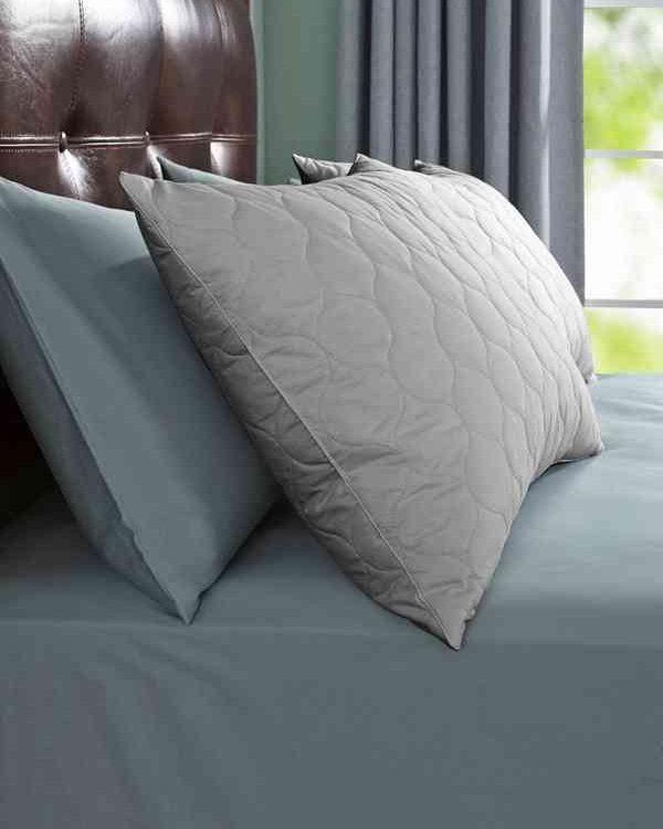 fd91a2cc-3eab-4c81-b92e-737cb577a2b51672702210980LAVERNESetOf2GreyQuiltedPillows1